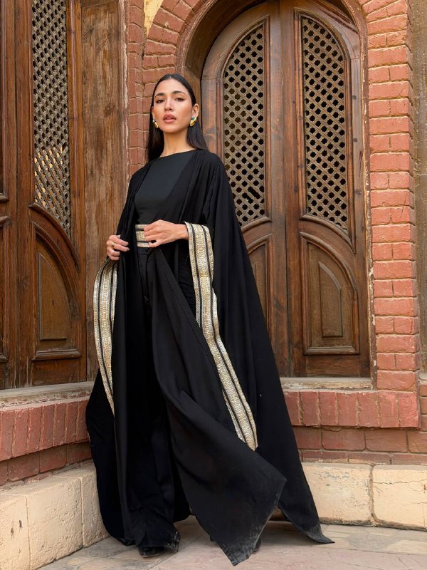 Gold Band Kaftan Set