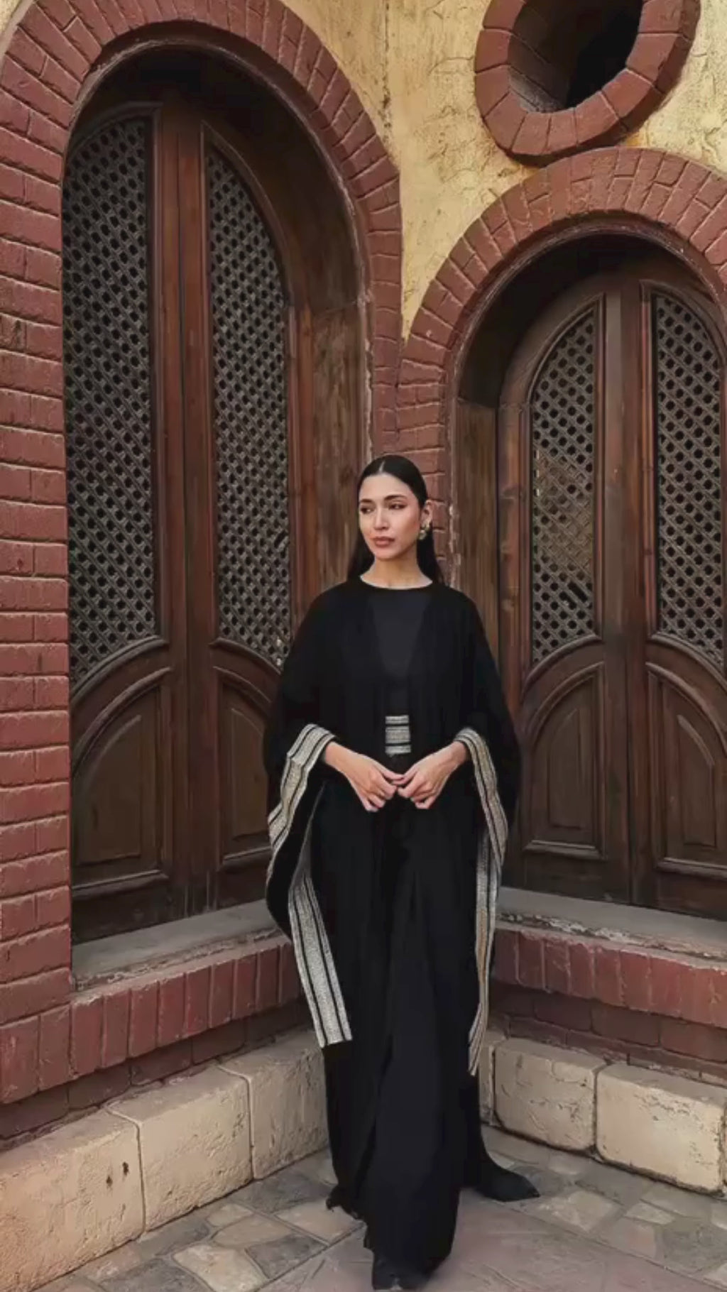 Gold Band Kaftan Set